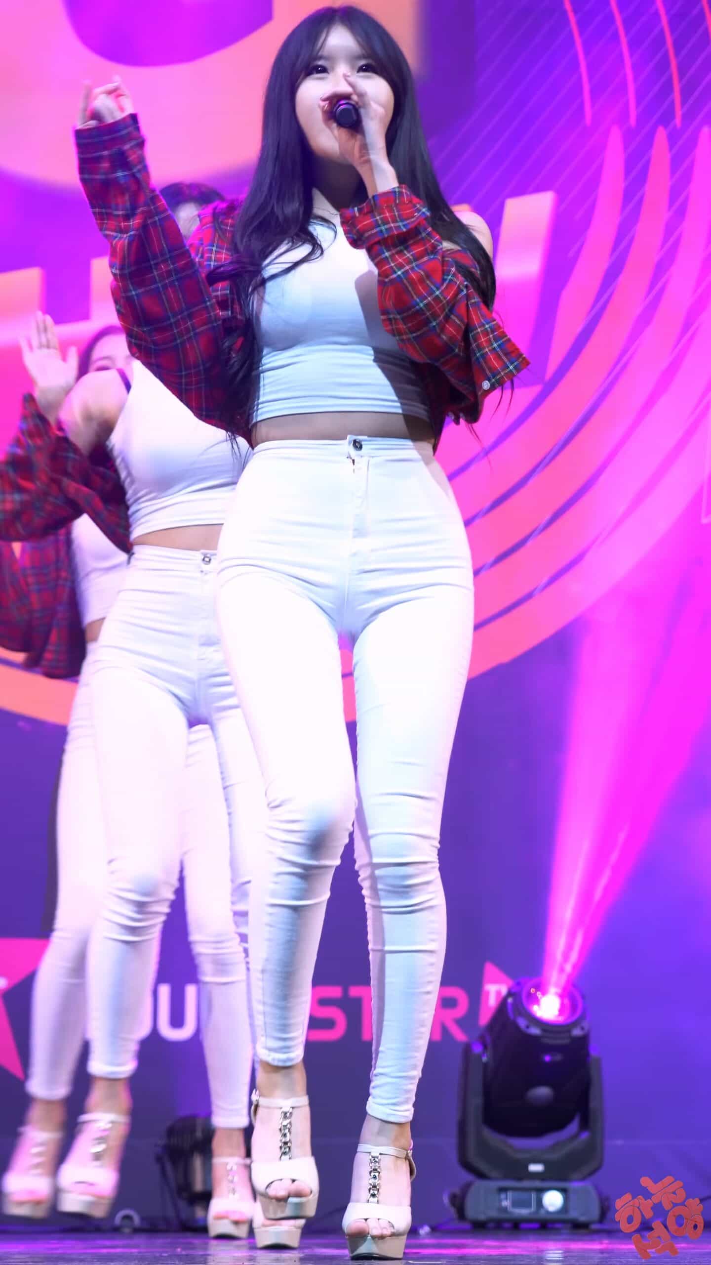 181204 Pocket Girls FanCam 13V饭拍[2.95G]