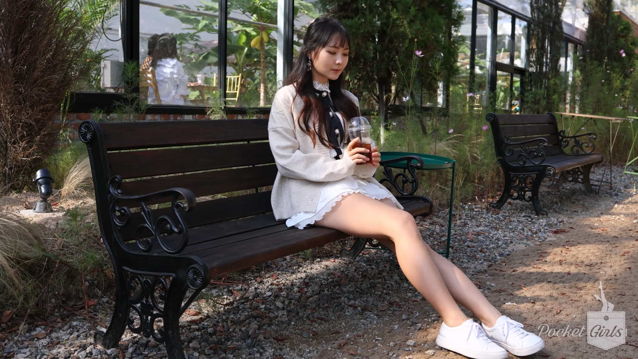 At a Bakery Cafe, Bringing on the Heartache, Jieun, Pocket Girls, 지은, 포켓걸스 – #00029