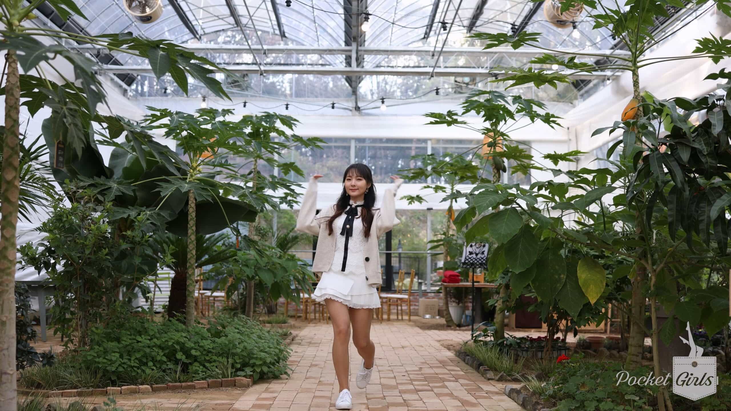 Bringing on the Heartache, Jieun, Pocket Girls – #0124