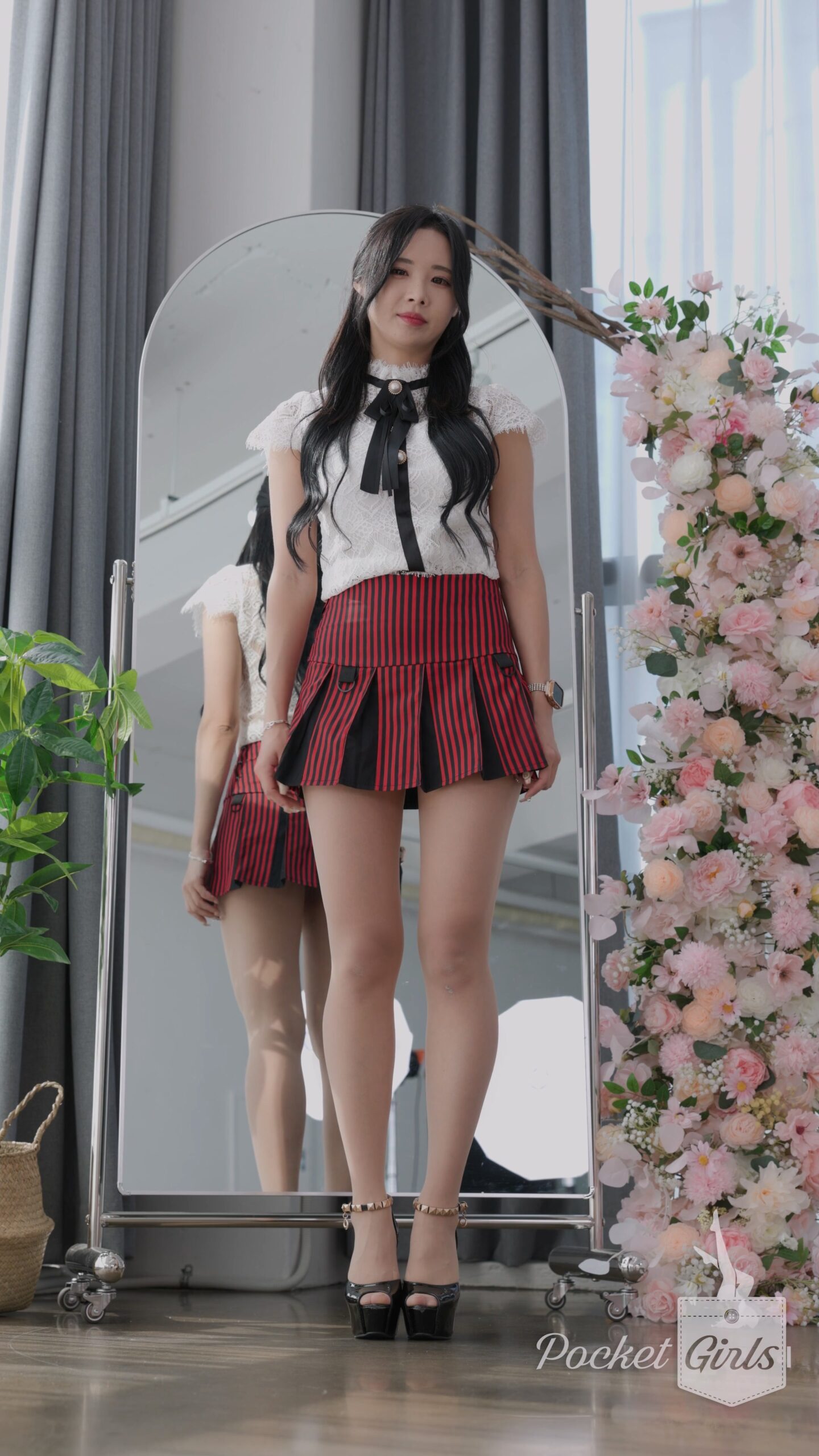 Miniskirts Dance, Habin, Part.2c – #0807 Miniskirts Dance, Habin, Part.2c – #0807