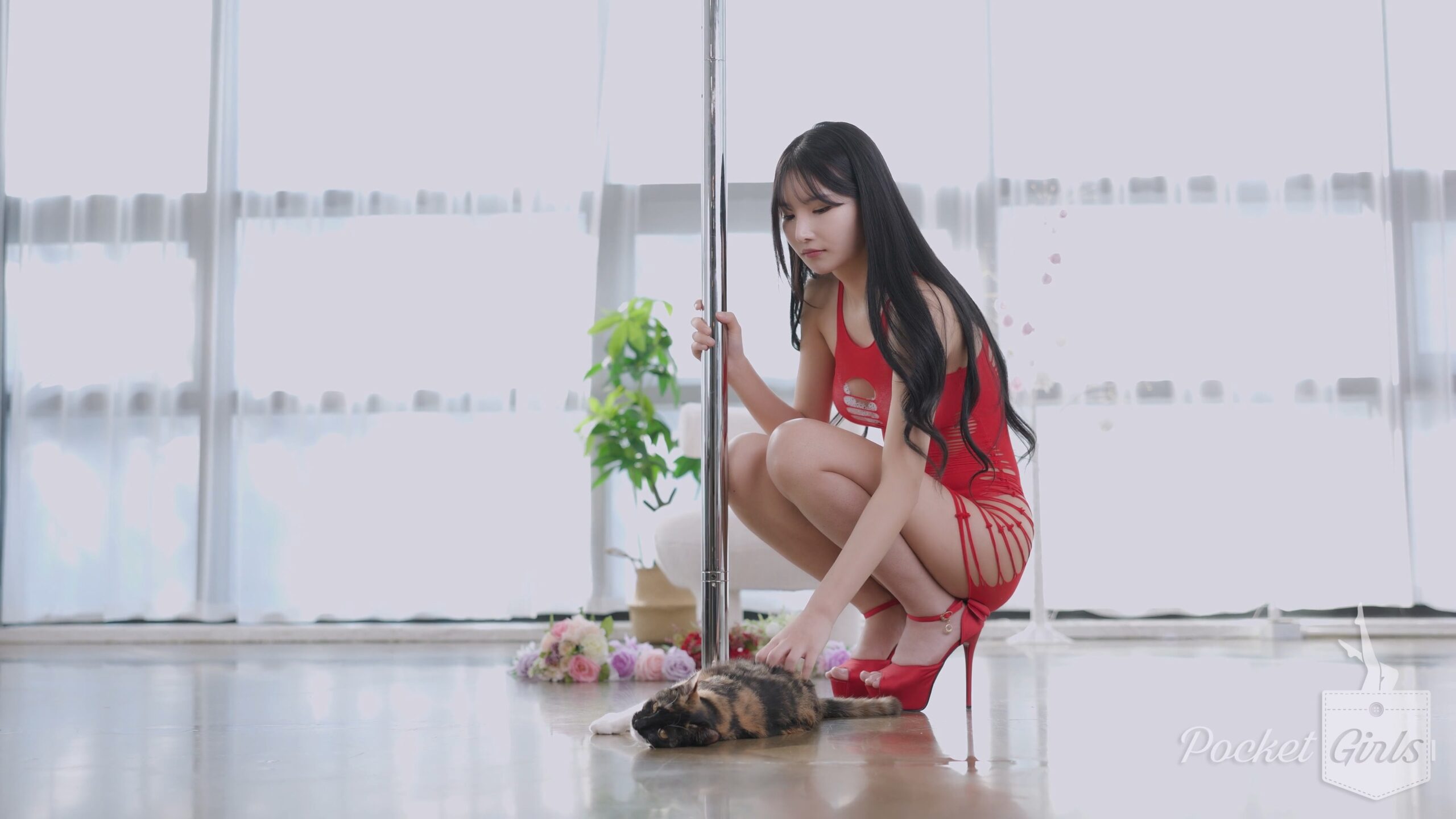 Movements in Elastic Knit Rhythms, Yeonji, Part.5a – #1233 Movements in Elastic Knit Rhythms, Yeonji, Part.5a – #1233