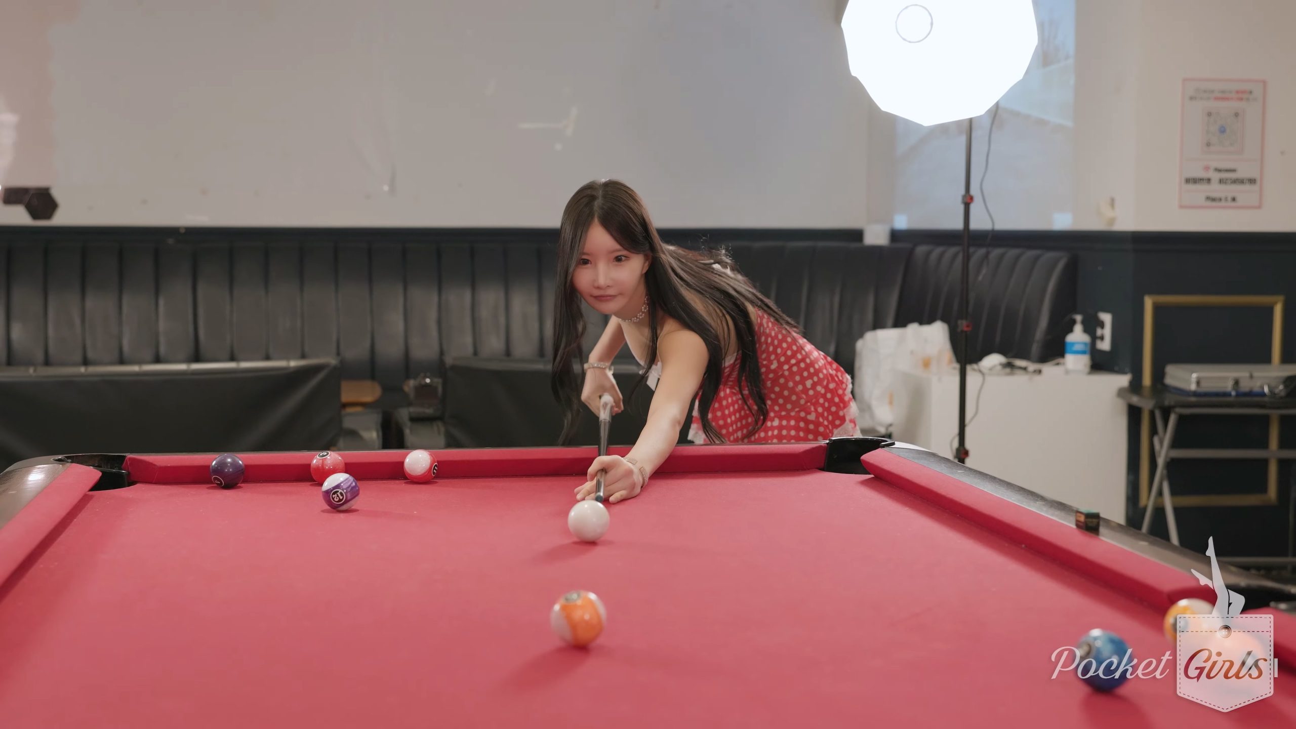 Dancing on a Pool Table, Yeonji, Pocket Girls, 연지, 포켓걸스 – #0484