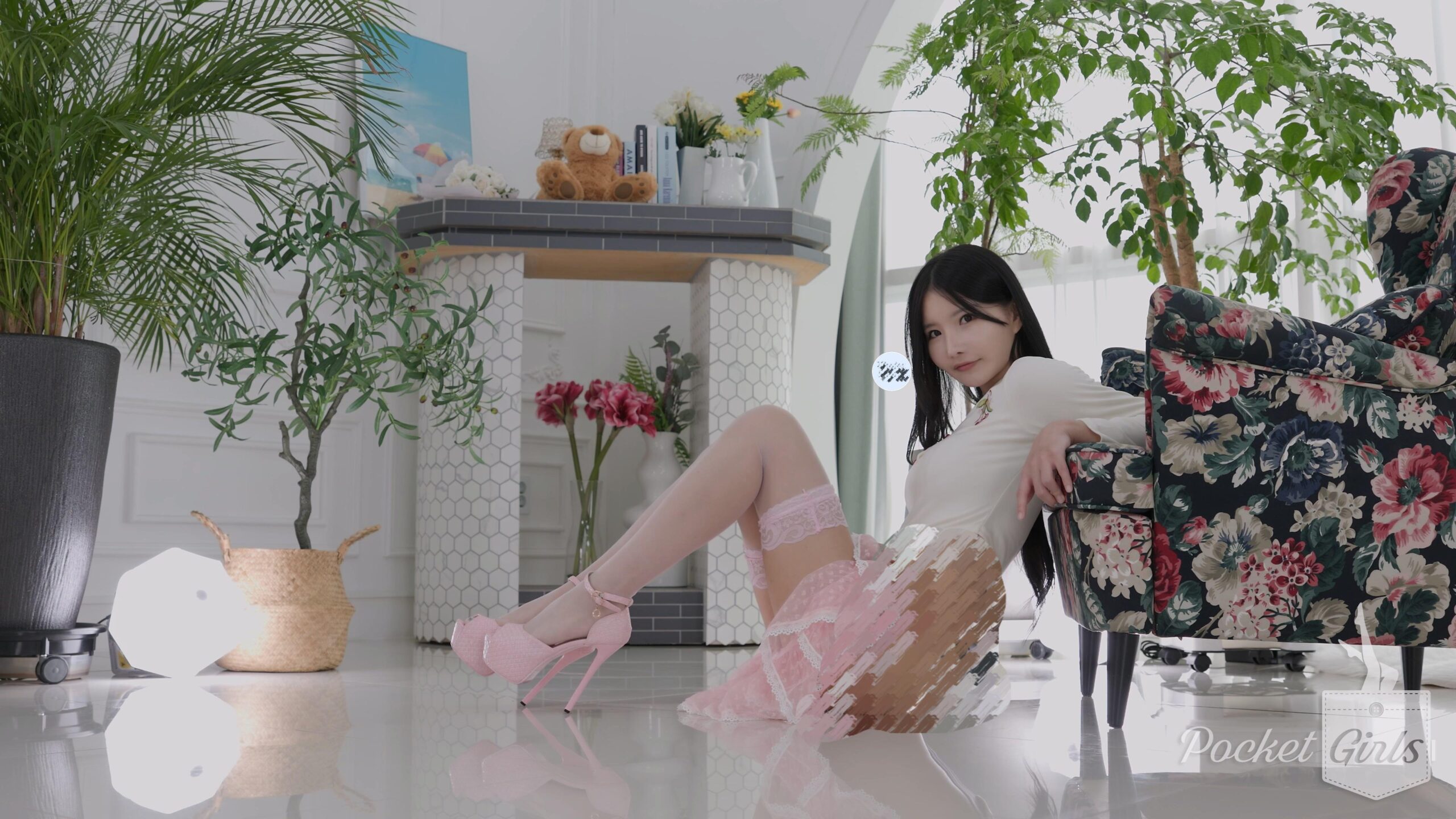 Pink Skirt and Thigh-High Stockings, Yeonji, Part.1a – #1877