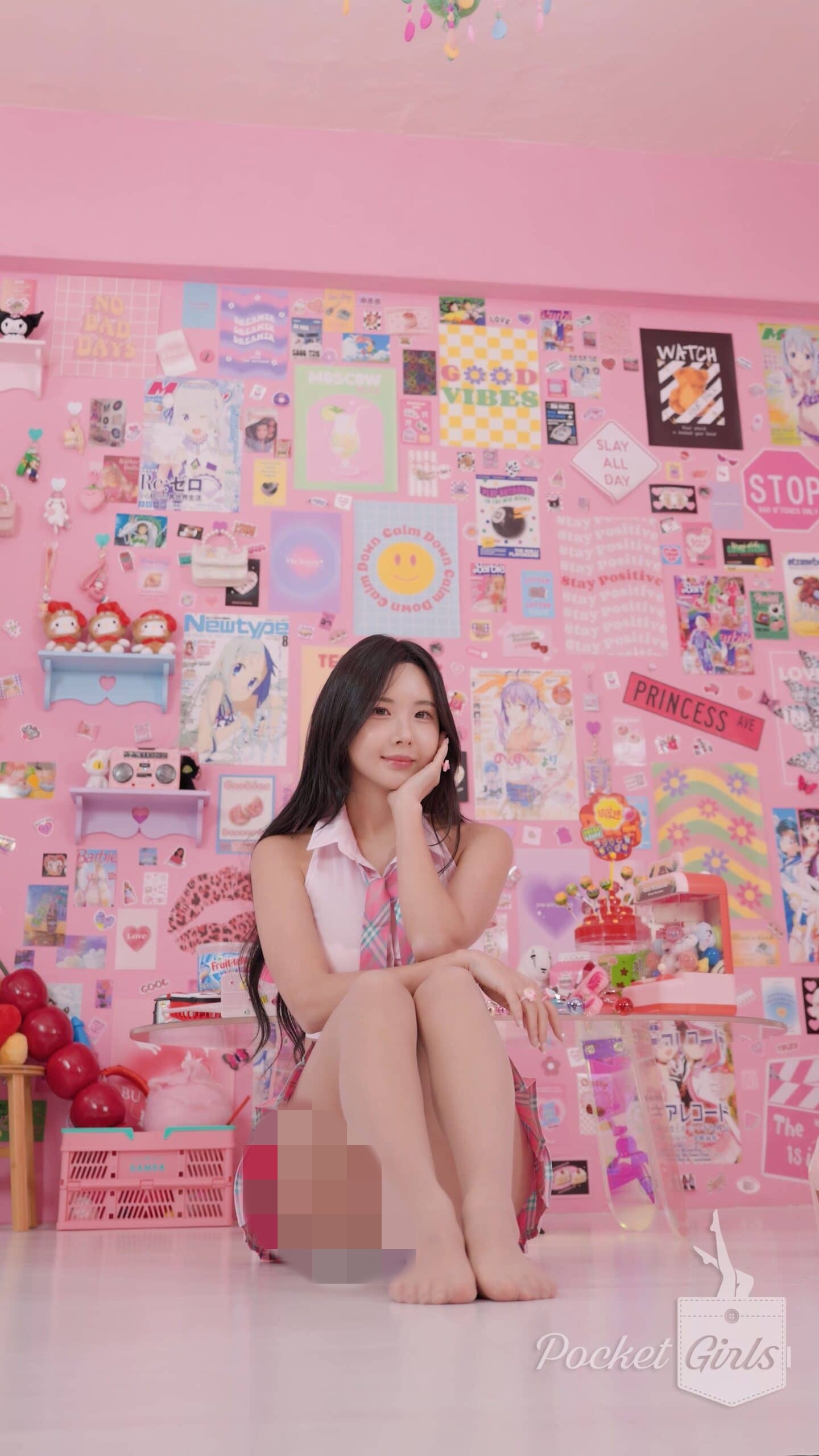 Pink Schoolgirl in a Pink Wonderland, Habin, Part.1d – #1584