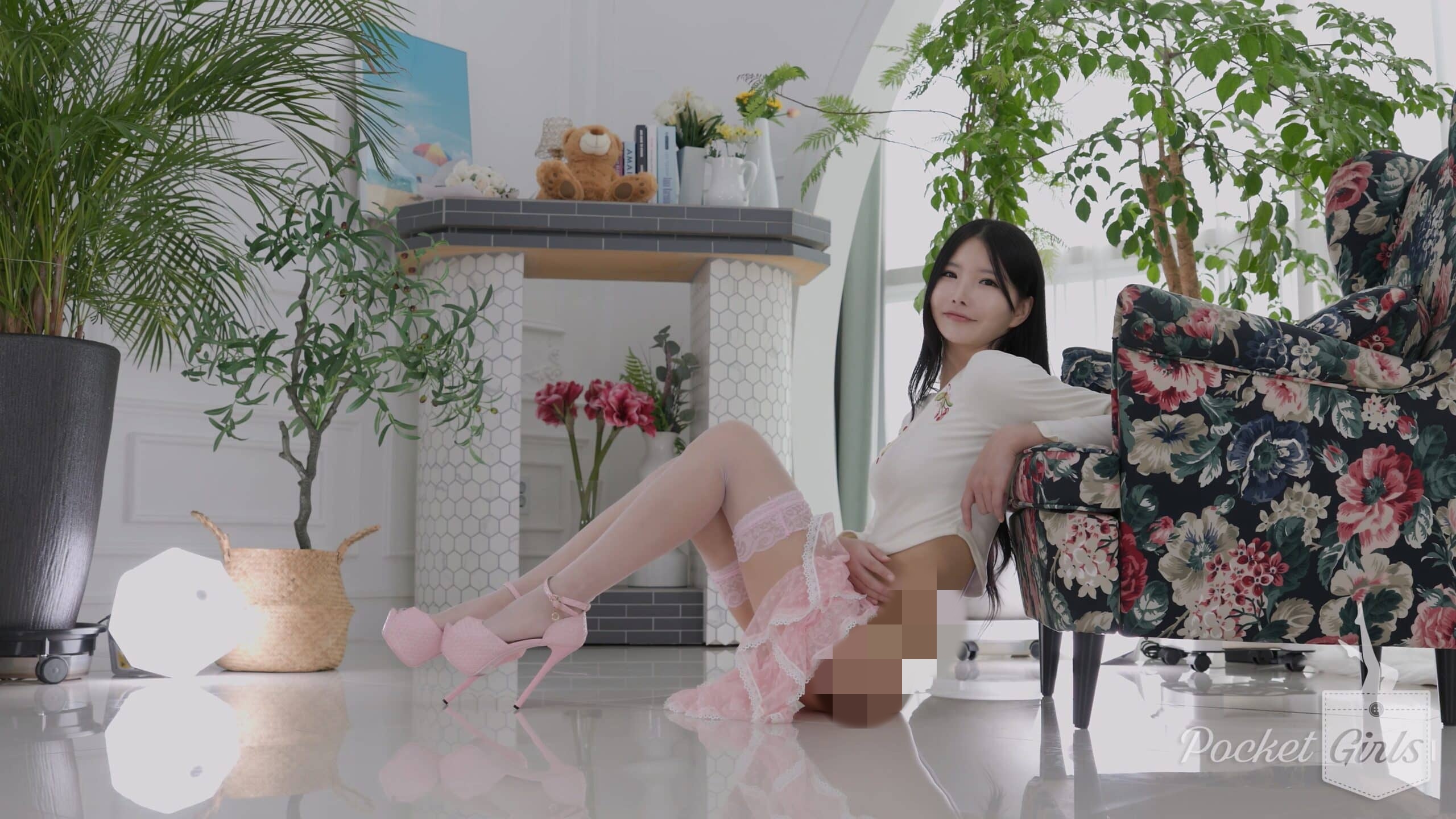 Pink Skirt and Thigh-High Stockings, Yeonji, Part.1a – #1882