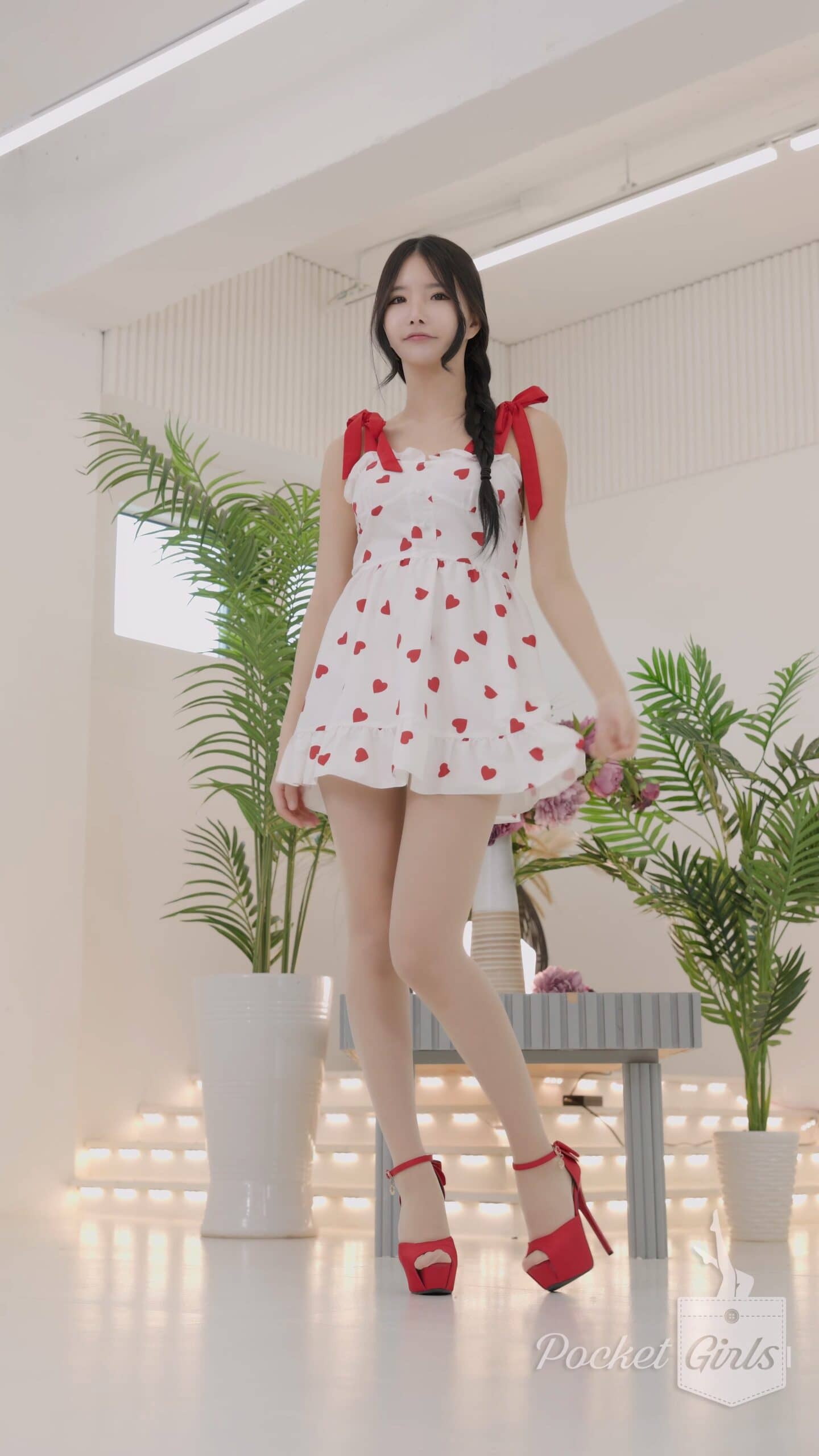 Red Hearts Dress Dance, Yeonji, Part1a – #1625